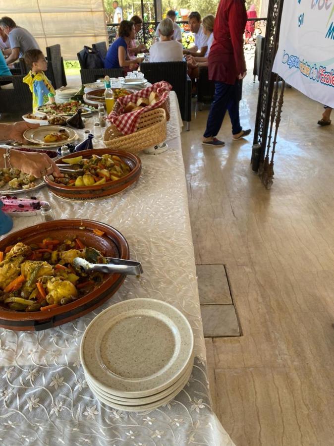 L'Auberge De Tennis Msc Oulad Lahsene Extérieur photo
